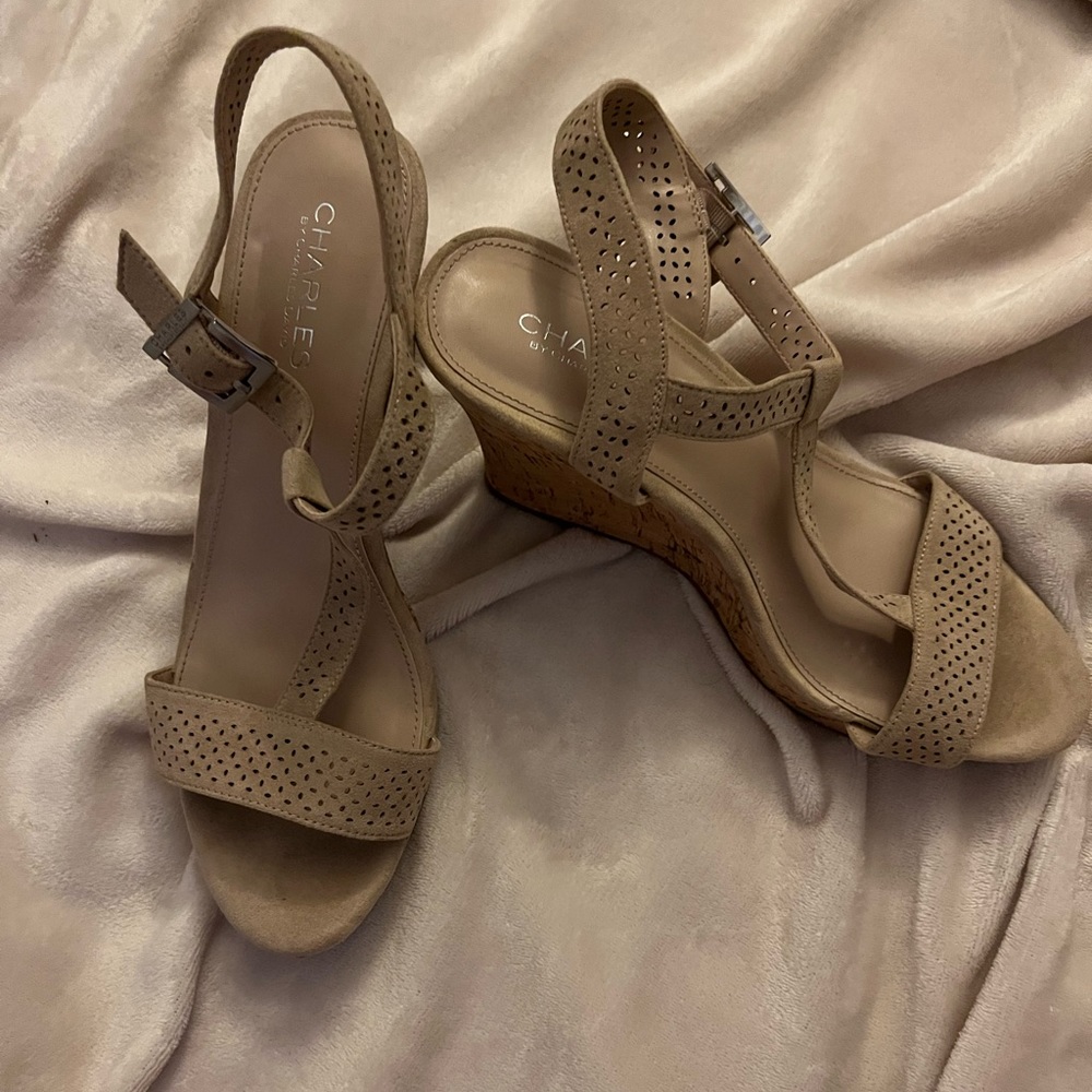 Charles by Charles David Tan Wedges
